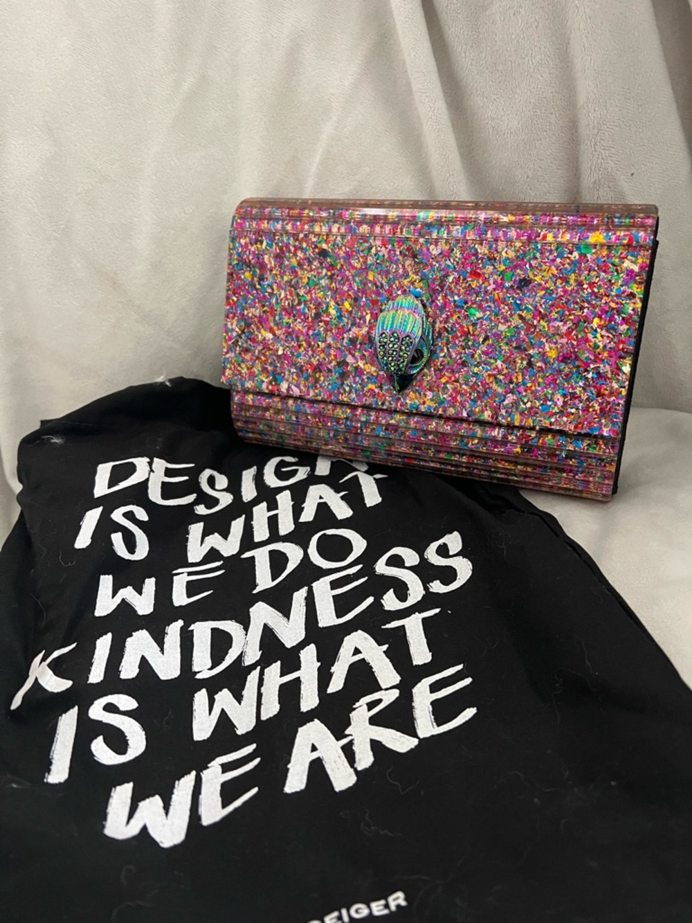 Kurt Geiger Multicolor Sequin Clutch with Iridescent Beetle Clasp - Picture 2 of 3